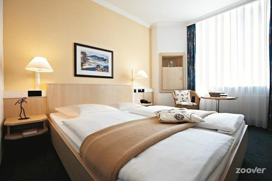 Intercityhotel Rostock Exterior foto